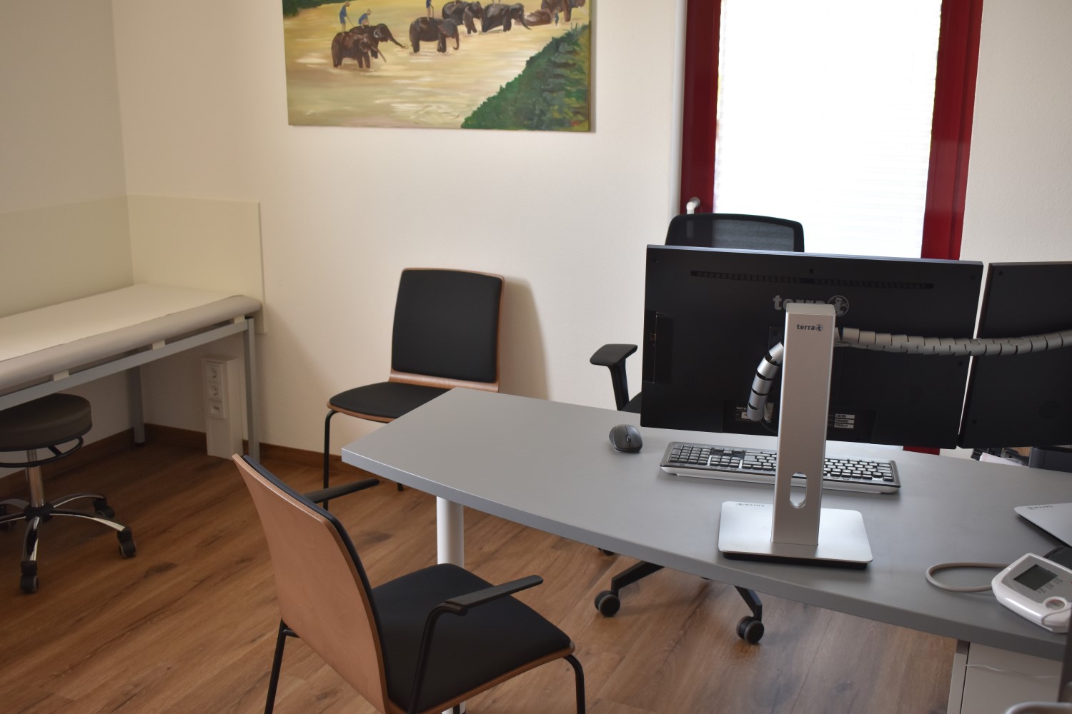 Sprechzimmer der Hausarztpraxis